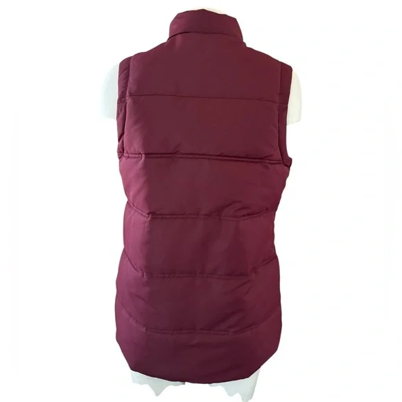 Bench Women's Burgundy Puffer Vest, Plum, like new, size Small - Picture 6 of 10